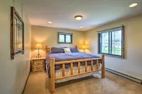 Sprawling Fraser Cabin w/ Private Hot Tub & Deck! - Homestays
