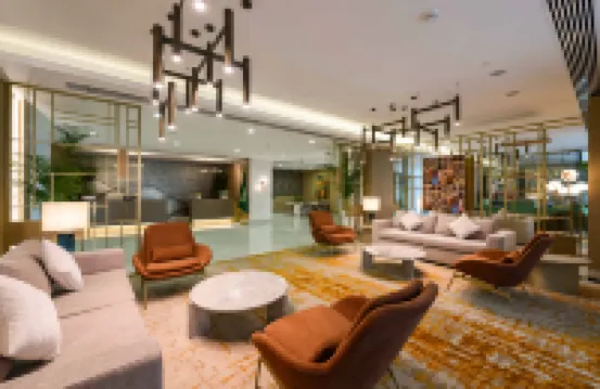 فندق دبل ثري باي هيلتون جدة الأندلس مول