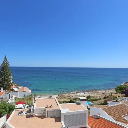 B83 - Calheta Terrace View Apartment
