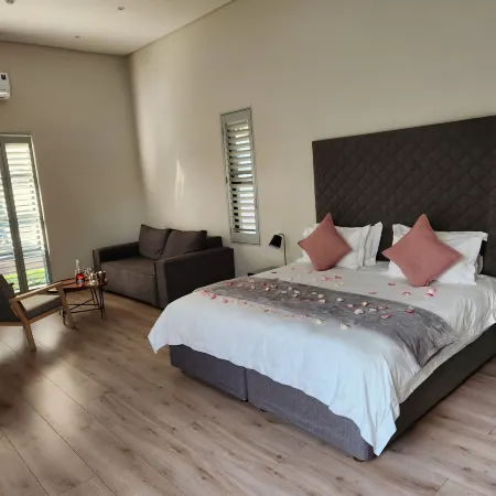 The Wantage Suites Отели рядом с достопримечательностью «Браамфонтейн»