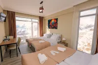 Dandelion Hotel Gudauri