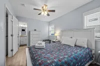 Boardwalk Shores D 2 Bedroom Duplex by RedAwning