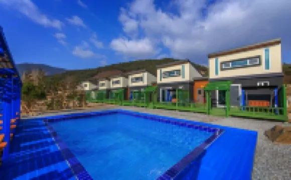 Sancheong Jirisanae Pension