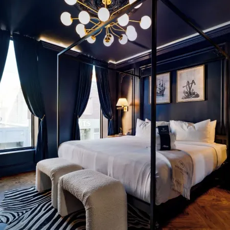 The Highliner Hotel