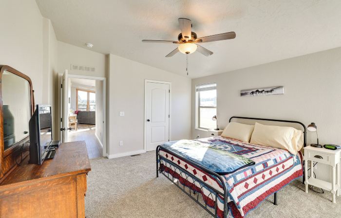 Peaceful Deary Vacation Rental w/ Deck & Views!
