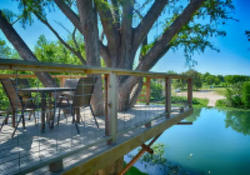 Treetop River Cabins on the Guadalupe River Hoteles en Comfort