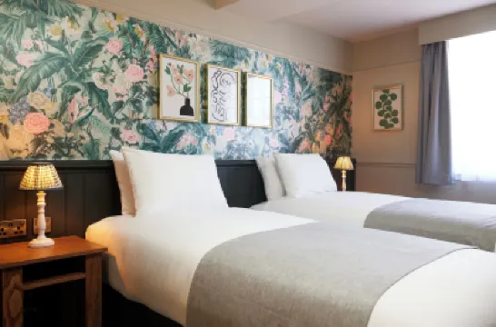 The White Hart Inn by Greene King Inns Hotels in 