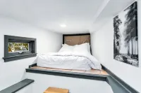 Montlake Studio in Spite House - Pensions