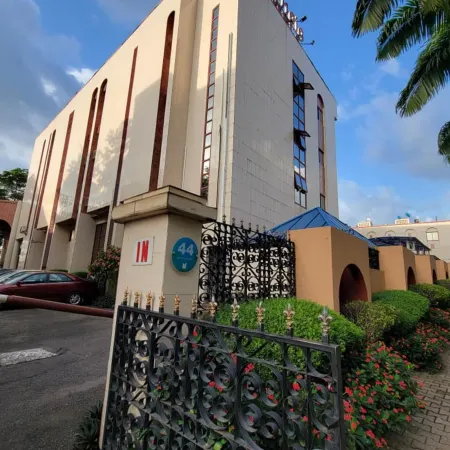 Valencia Hotels