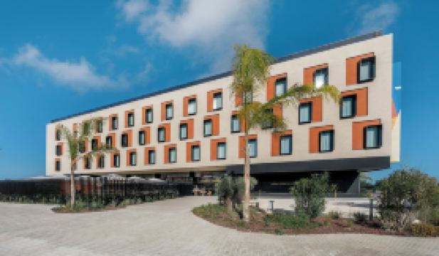 Hampton by Hilton Alicante Airport