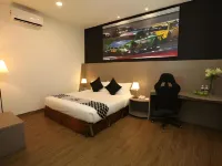 Hype Motorsport Hotel Nilai Hotel di Nilai