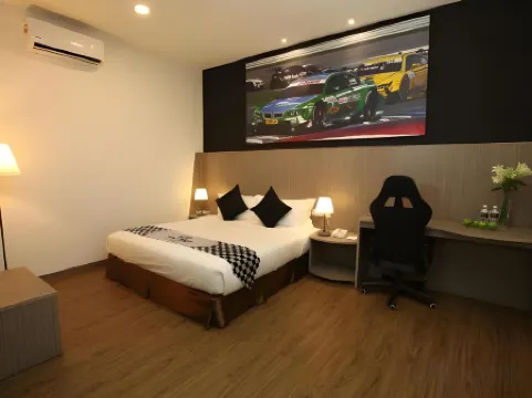 Hype Motorsport Hotel Nilai