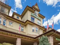 Cliff House at Pikes Peak Hotels near Seven Falls