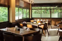 Mae Jo Golf Resort & Spa