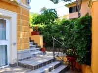 Locanda Villa Moderna Hotels in Nervi