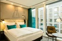 Motel One München-Parkstadt Schwabing - 3-Star