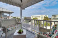 Elegant Tybee Island Townhome, Steps to Beach - Ocean View