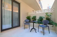 Monarco Executive Rooms