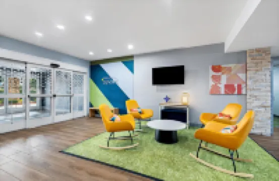 Spark by Hilton Redlands