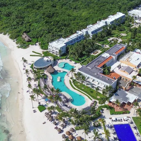 Dreams Tulum Resort & Spa