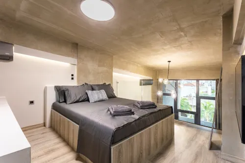 Ventiri Lofts - Cozy Penthouse with Balcony