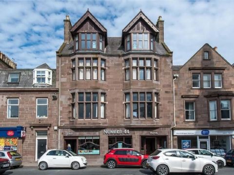 Number 44 Hotel & Bar