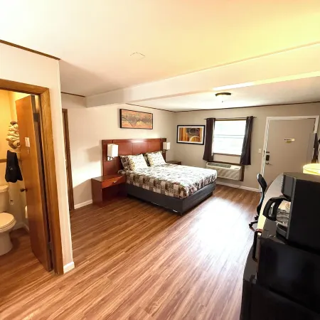 Hunter's Friend Resort Near Table Rock Lake