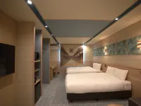 YUTORIA RESORT HIDATAKAYAMA Hotels near Takayama Matsuri Yatai Kaikan