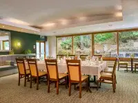 Regency Park Hotel, Health Club & Spa Hotels in Thatcham