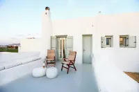 EMELIAS HOUSE SEA SIDE