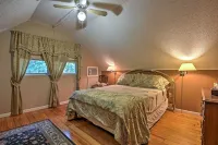 Pocono Mountain Home 1 Mi to Lake Wallenpaupack! - acceptant les animaux
