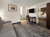 Wyndham Garden Romulus Detroit Metro Airport Hotels in Romulus