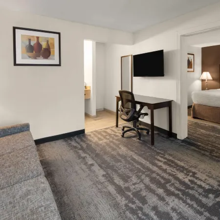 Wyndham Garden Romulus Detroit Metro Airport