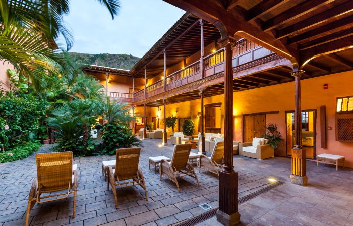 Hotel LIVVO La Quinta Roja