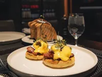 Dakota Manchester Airport - Desayuno