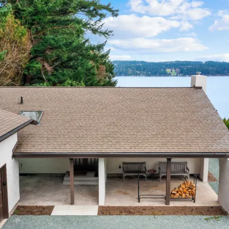 Greenbank Horizon Home - Water Views