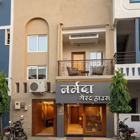Narmada Guest House