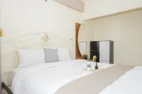 Good Deal and Homey 1BR Apartment at Cibubur Village By Travelio Hotel di Cibubur