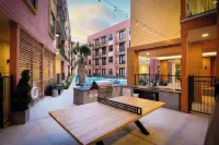 Labor by Stylish Stays - Homestays