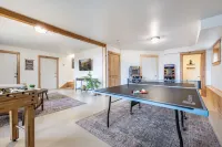 Private, Ocean View Cabin Next to Onp; Hot Tub/Game-Room