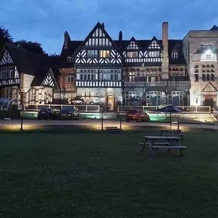 Royal Marine Hotel