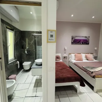 Laura Rooms Hotel in zona Stazione di La Spezia Centrale
