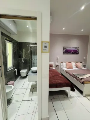 Laura Rooms Hotel di 