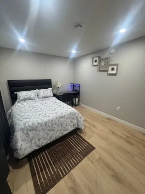 Cozy 2BR Suite at Winnipeg South - 2 estrellas