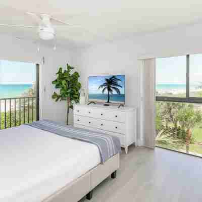 Chateau by the Sea - Cocoa Beach Oceanfront Pet-Friendly Condos with Rooftop Deck & Heated Pool Rooms
