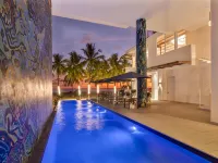 Clarita’s Beach Bar & Resort Hotels in Jaco