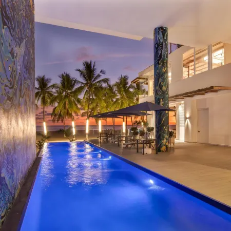 Clarita’s Beach Bar & Resort