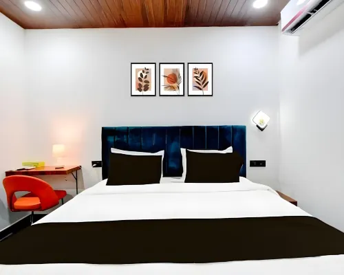 Hotel M Hyatt Hotels near CRIDA