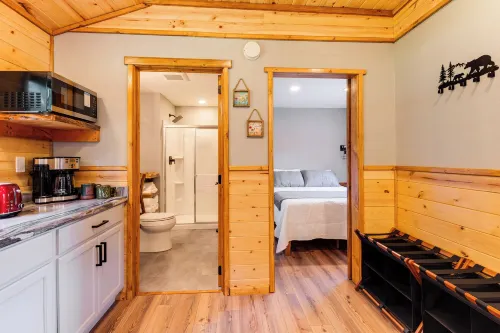 Private Yard w/ Games! Family Getaway in Forks - Boutique
