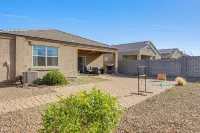 Fenced Yard + Outdoor Games: Buckeye Home! - 2-Star